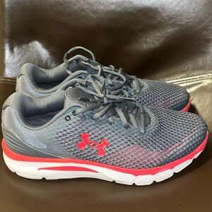 Under armour sneakers new condition